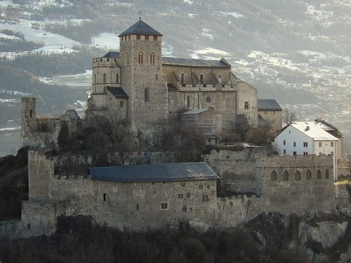 Basilique fortifiée de Valère, à Sion, dans le Valais