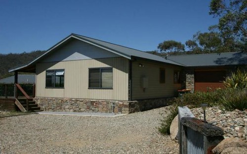4 Lakeview Terrace, East Jindabyne NSW