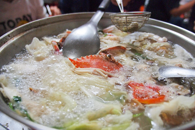 台南 中西區–新鮮海鮮上桌–竹屋海產火鍋