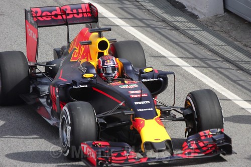 Daniil Kvyat in the Red Bull during Formula One Winter Testing 2016