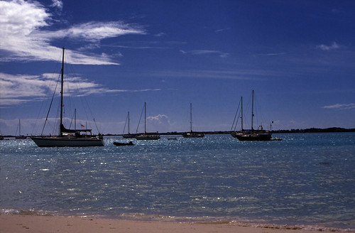 Bahamas 1989 (580) Great Exuma: Stocking Island • <a style="font-size:0.8em;" href="http://www.flickr.com/photos/69570948@N04/25265754690/" target="_blank">Auf Flickr ansehen</a>