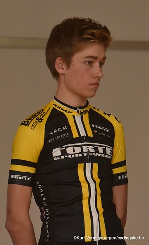 Young Cycling Team (111)