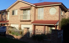 2/13 Kendall Dr, Casula NSW