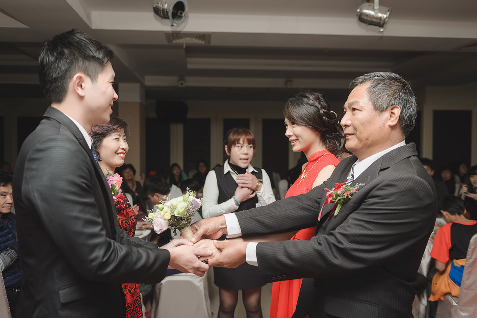 婚禮攝影-台南商務會館戶外證婚儀式-063