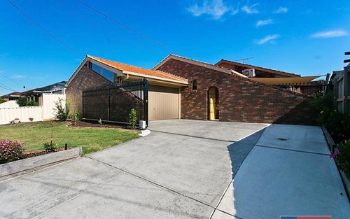 52 Huntingfield Dr, Hoppers Crossing VIC 3029