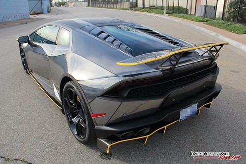 DMC Lamborghini Huracan by Impressive Wrap