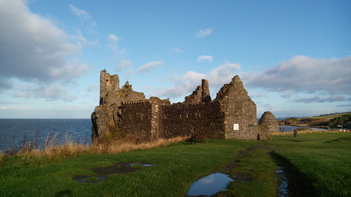 L'un des nombreux châteaux abandonnés du Pays de Galles