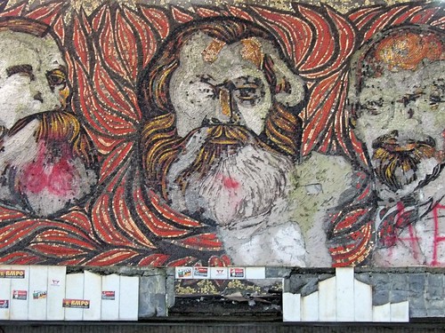 Portraits de Karl Marx, Friedrich Engels et Lénine
