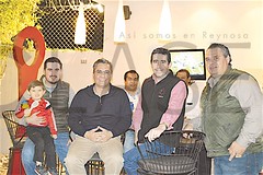 3023. Enrique Jr., Enrique Gómez, Eduardo Gómez Cárdenas, Jesús Escobar Cantú y Ernesto Gómez.