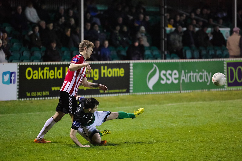 Bray Wanderers v Derry City<br/>© <a href="https://flickr.com/people/95412871@N00" target="_blank" rel="nofollow">95412871@N00</a> (<a href="https://flickr.com/photo.gne?id=25798762875" target="_blank" rel="nofollow">Flickr</a>)