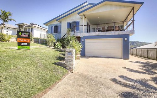 8 Priors Pocket Road, Pacific Heights QLD