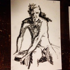 Sunday 6th March 2016, independent life drawing session in Theatre Utopia @matthewsyard  Information and dates http://descart.es/lifedrawing  #art #artgallery #descartes #gallery #form #artist #artwork #chalk #culture #charcoal #coffee #coworking #paint #