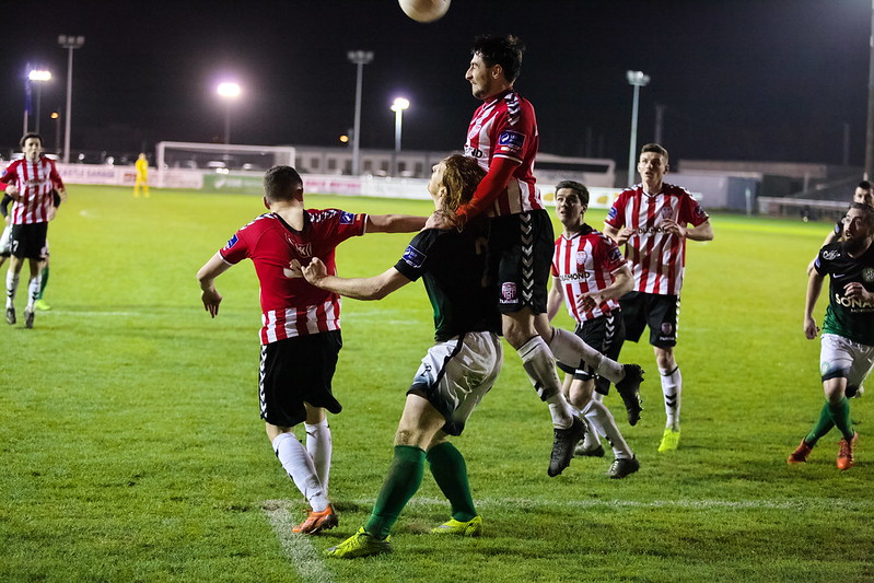 Bray Wanderers v Derry City<br/>© <a href="https://flickr.com/people/95412871@N00" target="_blank" rel="nofollow">95412871@N00</a> (<a href="https://flickr.com/photo.gne?id=25772658846" target="_blank" rel="nofollow">Flickr</a>)