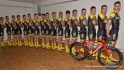 Young Cycling Team (56)