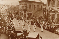 Downtown Portage Parade Past First National Bank