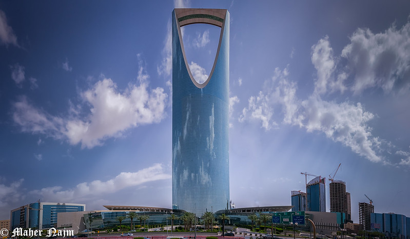 The Kingdom Tower<br/>© <a href="https://flickr.com/people/21416599@N08" target="_blank" rel="nofollow">21416599@N08</a> (<a href="https://flickr.com/photo.gne?id=26392316742" target="_blank" rel="nofollow">Flickr</a>)