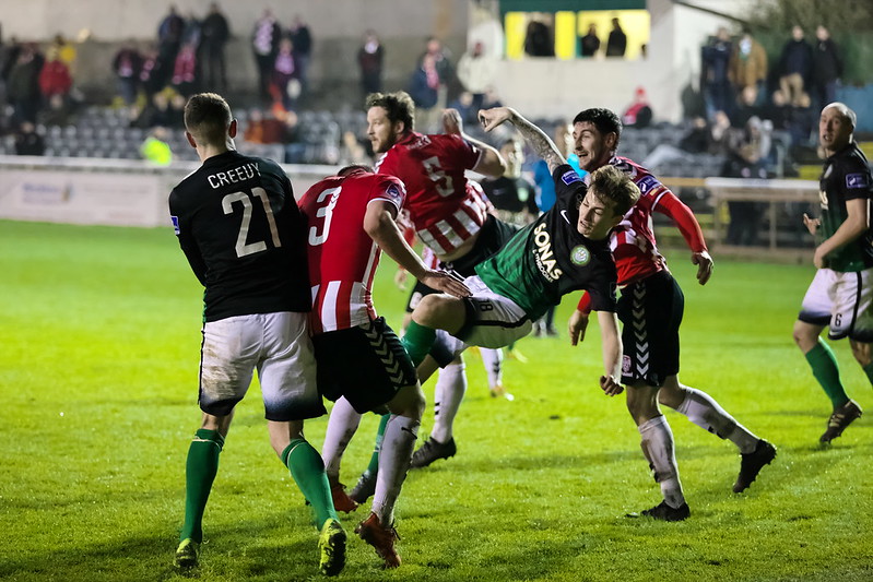 Bray Wanderers v Derry City<br/>© <a href="https://flickr.com/people/95412871@N00" target="_blank" rel="nofollow">95412871@N00</a> (<a href="https://flickr.com/photo.gne?id=25498022510" target="_blank" rel="nofollow">Flickr</a>)