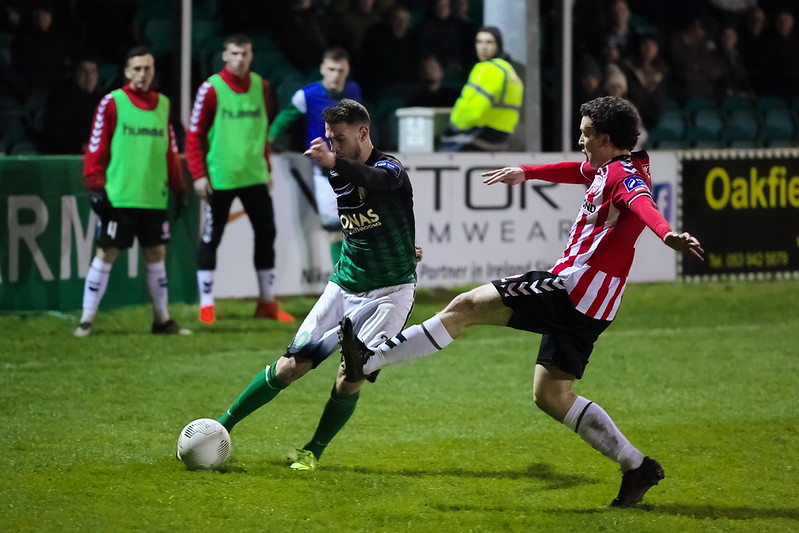 Bray Wanderers v Derry City<br/>© <a href="https://flickr.com/people/95412871@N00" target="_blank" rel="nofollow">95412871@N00</a> (<a href="https://flickr.com/photo.gne?id=25168236874" target="_blank" rel="nofollow">Flickr</a>)