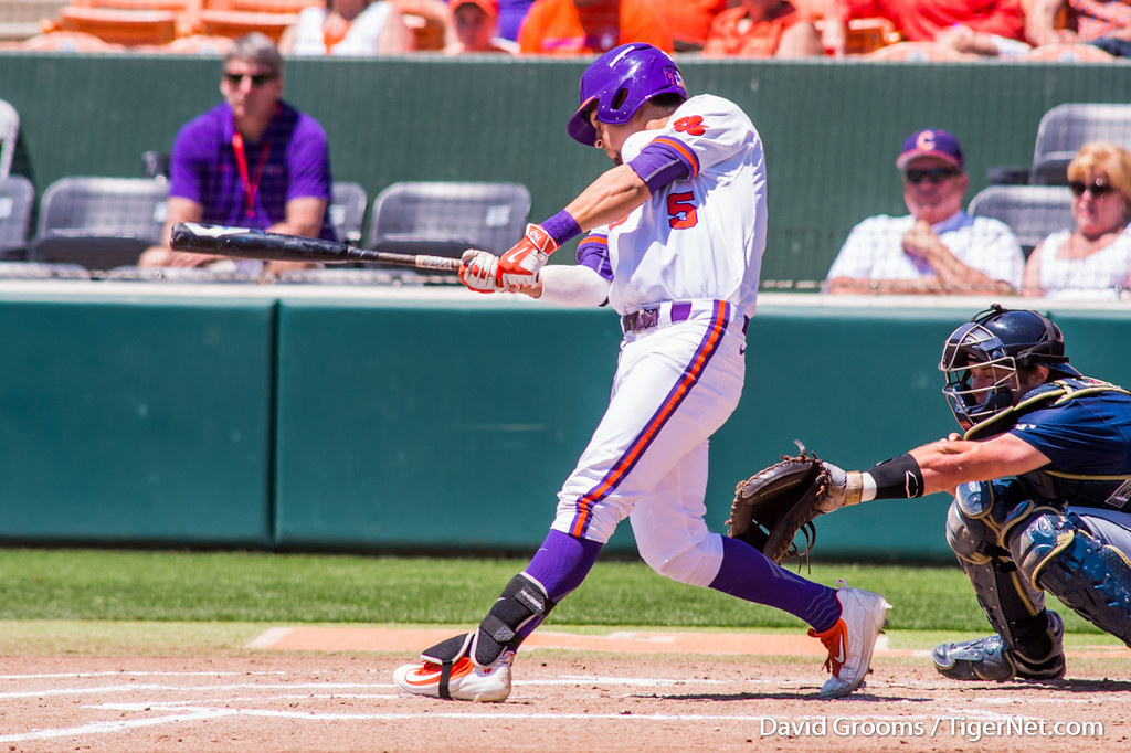 Clemson  Photo of Chase Pinder