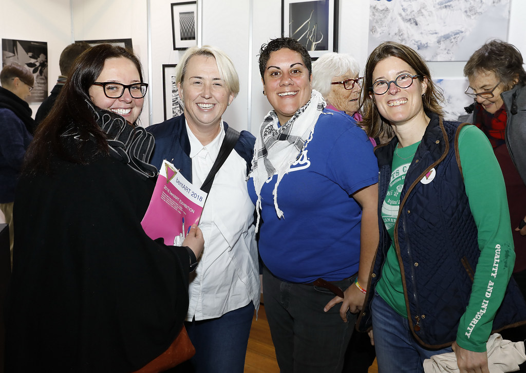ann-marie calilhanna- bent art opening @ wentworth falls_062