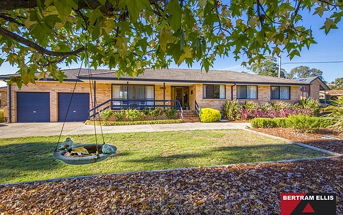 1 Crouch Place, Kambah ACT 2902