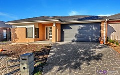 23 Calabrese Circuit, Clyde North VIC