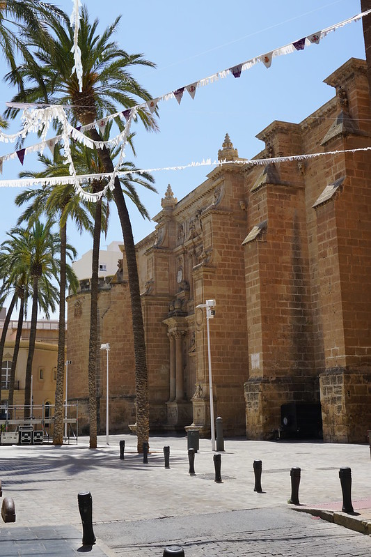 Almeria Cathedral, Spain<br/>© <a href="https://flickr.com/people/24879135@N04" target="_blank" rel="nofollow">24879135@N04</a> (<a href="https://flickr.com/photo.gne?id=41930799215" target="_blank" rel="nofollow">Flickr</a>)
