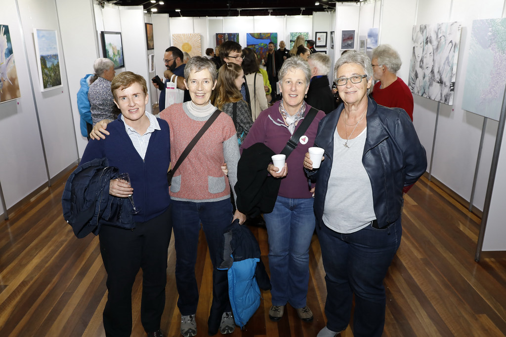 ann-marie calilhanna- bent art opening @ wentworth falls_247