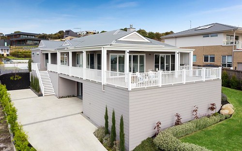 18 The Point, Mount Martha VIC 3934