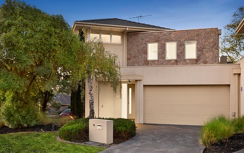 31 St Clems Road, Doncaster East VIC
