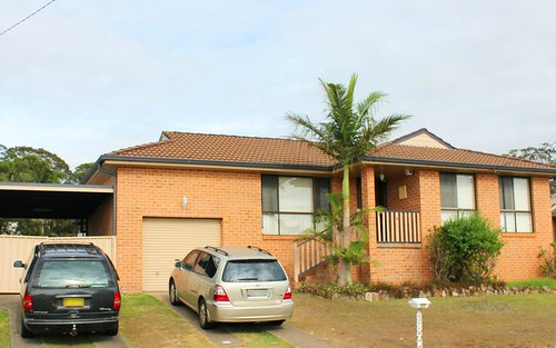 90 Kanangra Drive, Taree NSW