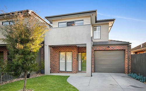 12 Hayes Pde, Pascoe Vale VIC 3044