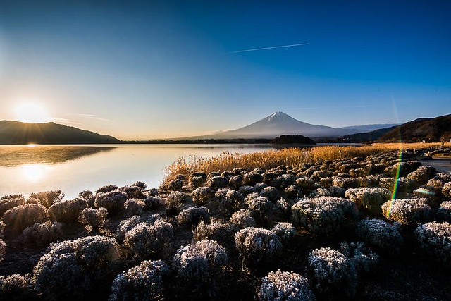 冬の河口湖からの富士山(^O^)山中湖か...