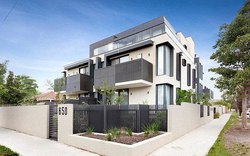 202/650 Centre Road, Bentleigh East VIC 3165