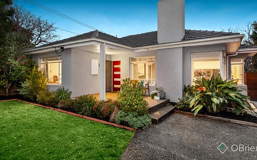 33 Clare Street, Parkdale VIC 3195