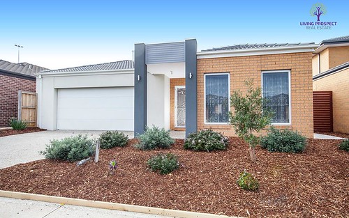 5 Leadbeater St, Point Cook VIC 3030