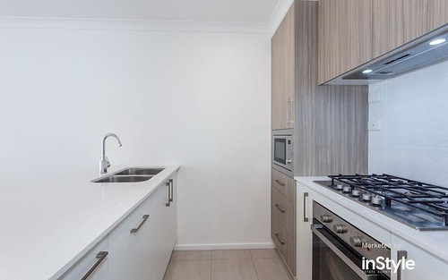 14/39 Woodberry Avenue, Coombs ACT 2611