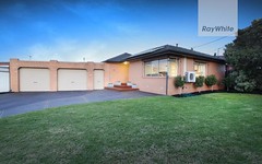 18 Snaefell Crescent, Gladstone Park VIC