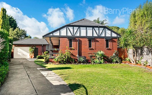 14 Lee-Andy Court, Dingley Village VIC 3172