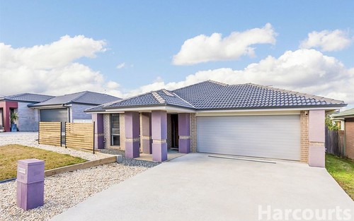 30 Overall Avenue, Casey ACT