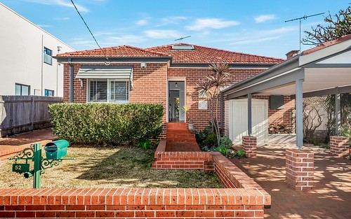 52 Caley St, Chifley NSW 2036