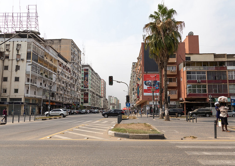 View of the city center, Luanda Province, Luanda, Angola<br/>© <a href="https://flickr.com/people/41622708@N00" target="_blank" rel="nofollow">41622708@N00</a> (<a href="https://flickr.com/photo.gne?id=29492079187" target="_blank" rel="nofollow">Flickr</a>)