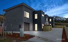 1 & 2/6 Dowding Crescent, New Town TAS