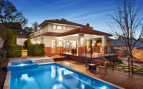 30 Russell St, Ivanhoe VIC 3079