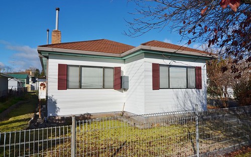 81 Rifle Parade, Lithgow NSW
