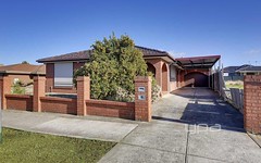 15 Mitchell Crescent, Meadow Heights VIC