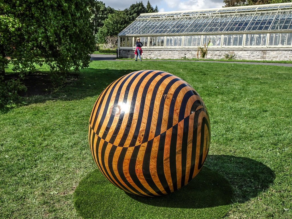 2018 SCULPTURE IN CONTEXT EXHIBITION BEGINS NEXT THURSDAY  AT THE BOTANIC GARDENS[I MANAGED TO GET A SNEAK PREVIEW TODAY]-143690