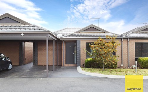 12/3 Campaspe Way, Point Cook VIC 3030