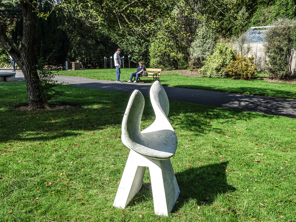 2018 SCULPTURE IN CONTEXT EXHIBITION BEGINS NEXT THURSDAY  AT THE BOTANIC GARDENS[I MANAGED TO GET A SNEAK PREVIEW TODAY]-143702