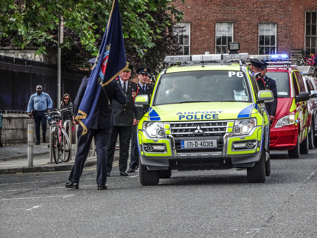 NATIONAL SERVICES DAY [PARADE STARTED OFF FROM NORTH PARNELL SQUARE]-143653